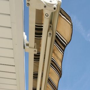 AwningS.jpg